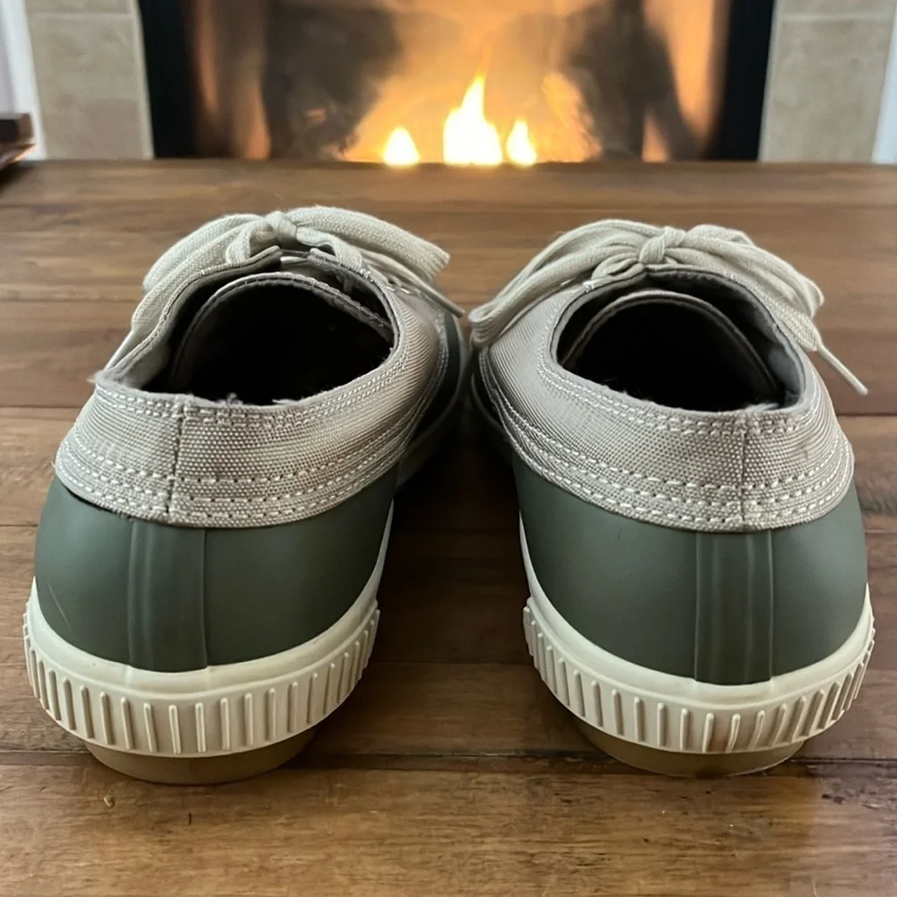 Cougar Green /Camel Lace Up Dash Duck Sneaker Size 10
